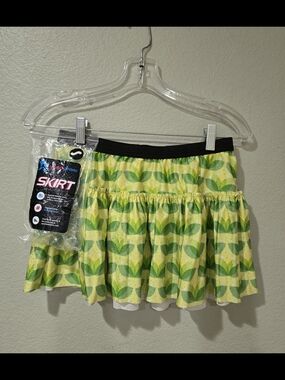 Small Sparkle Athletic Skirt - Yellow Green Leaf Print